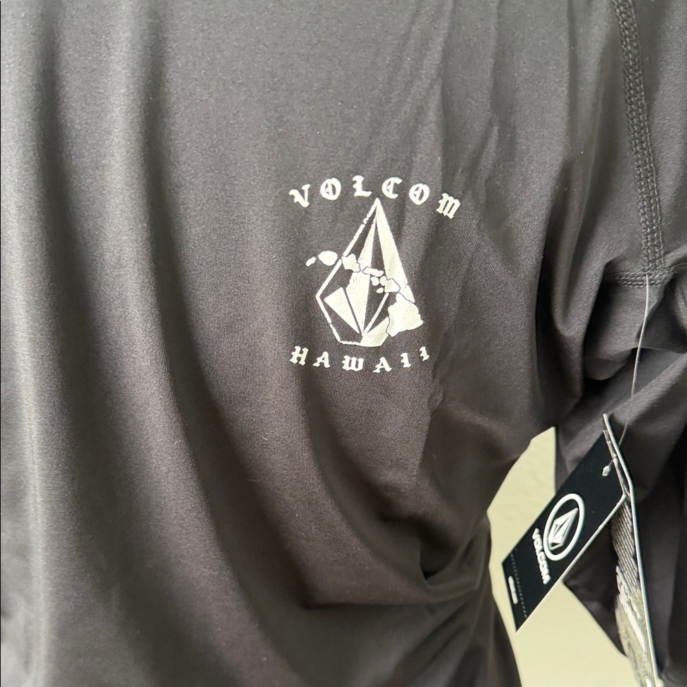 Volcom Thrashguard in Black size XL Big Kids NWT - Picture 3 of 10